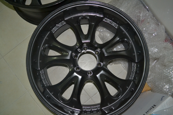 ขายแม็กขอบ22ราคา13000บ. ขายแม็กขอบ22ราคา13000บ.