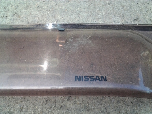 ขายกันสาดประตู NISSAN URVAN E24 ขายกันสาดประตู NISSAN URVAN E24