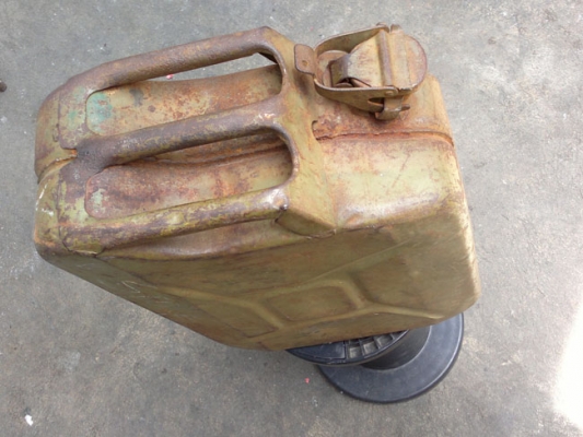 ปรับราคาลงถังน้ำมันสำรองนอก สวยๆ