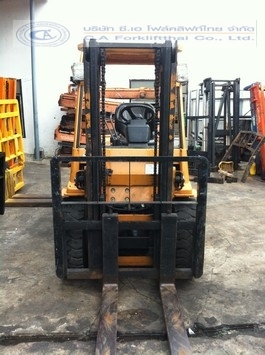 ขายรถ โฟล์คลิฟท์ TOYOTA รุ่น 7-FD30