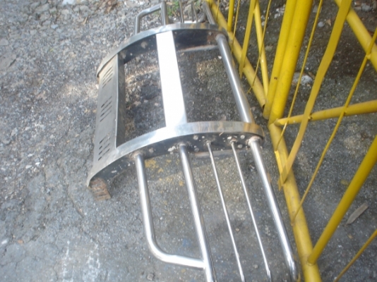 กันชนรถปิคอัพงานแสตนเลส ขายถูกสุดๆ 1,200บาทมี 4 อันตามรูป