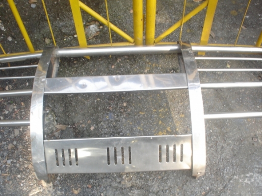 กันชนรถปิคอัพงานแสตนเลส ขายถูกสุดๆ 1,200บาทมี 4 อันตามรูป