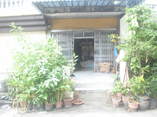 ขายด่วนตึกแถว 4 ชั้น รวมชั้นลอยเป็น 5 ชั้นข้างเมเจอร์รัชโยธิน ราคาคอนโด