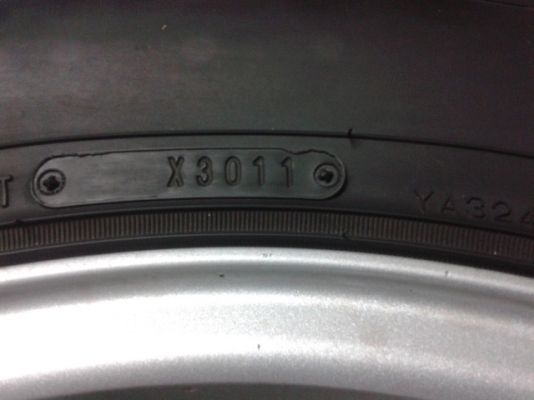 ล้อเบลดเล่แท้ๆ+ยาง245/70/16ของJapan สวยๆครับ