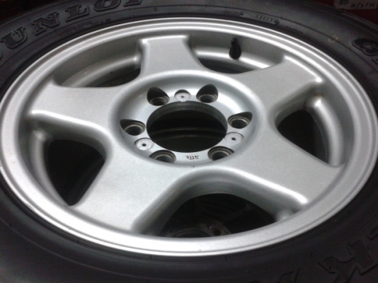 ล้อเบลดเล่แท้ๆ+ยาง245/70/16ของJapan สวยๆครับ