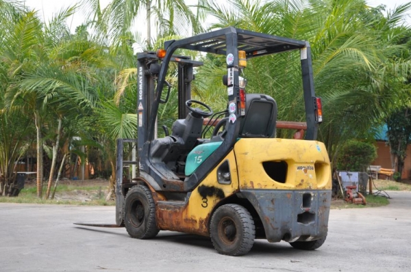 ขายFORKLIFT KOMATSU FG15รุ่น-20 สภาพเดิมๆจากญี่ปุ่น ยังไม่เคยใช้งานในไทย 135,000บาท