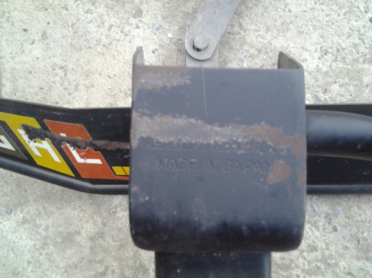 JOE CLASSICขายกันชนหน้า720 เป็นกันชนแต่งงานเก่าเก็บ ]พร้อมลิ้นสนใจโทรสอบฤามได้ได้มาแค่อันเดียวหมดแล้วหมดเลย..