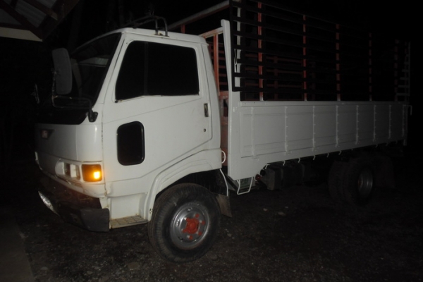 ***ขายแล้วครับขอบคุณ Truck2hand ขาย ขาย 6ล้อ สวยๆ HINO KM310 เครื่องเดิมDQ100 6สูบ 100HP แห้งๆ ไม่เยิ้ม แรง เกียร์เดิม เข้าง่าย ช่วงล่างแน่น คัสซีสวย(เก็บงานแล้ว) F หน้า-หลัง กระบะยาว4.30ม.วางมาใหม่กริ๊กพื้นไม้คอกเหล็กกล่อง สวยแข็งแรง วางหัวFC(ลงเล่ม)สวยๆ