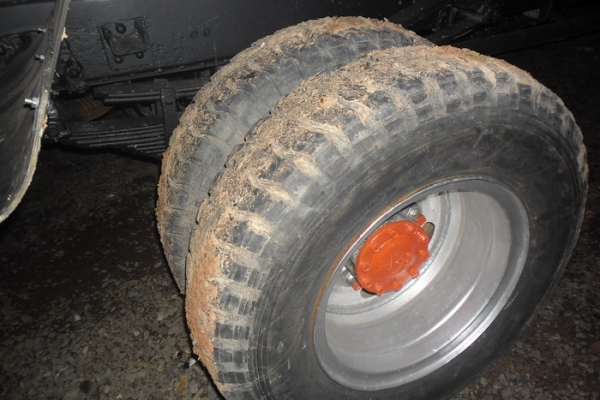 ***ขายแล้วครับขอบคุณ Truck2hand ขาย ขาย 6ล้อ สวยๆ HINO KM310 เครื่องเดิมDQ100 6สูบ 100HP แห้งๆ ไม่เยิ้ม แรง เกียร์เดิม เข้าง่าย ช่วงล่างแน่น คัสซีสวย(เก็บงานแล้ว) F หน้า-หลัง กระบะยาว4.30ม.วางมาใหม่กริ๊กพื้นไม้คอกเหล็กกล่อง สวยแข็งแรง วางหัวFC(ลงเล่ม)สวยๆ