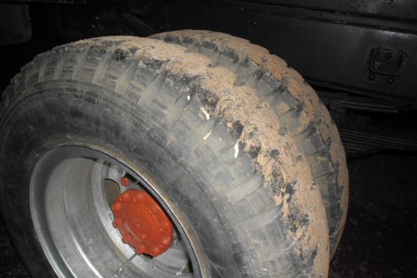 ***ขายแล้วครับขอบคุณ Truck2hand ขาย ขาย 6ล้อ สวยๆ HINO KM310 เครื่องเดิมDQ100 6สูบ 100HP แห้งๆ ไม่เยิ้ม แรง เกียร์เดิม เข้าง่าย ช่วงล่างแน่น คัสซีสวย(เก็บงานแล้ว) F หน้า-หลัง กระบะยาว4.30ม.วางมาใหม่กริ๊กพื้นไม้คอกเหล็กกล่อง สวยแข็งแรง วางหัวFC(ลงเล่ม)สวยๆ