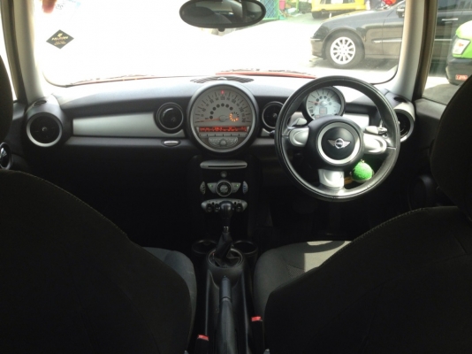 ขาย Mini ONE ปี 2008 สีเหลืองหลังคาดำโรงงาน เกียร์ Auto