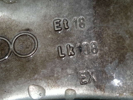 --- ขาย --- ล้อ BORBET ใส่ volvo 940