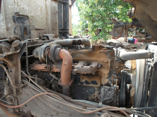 ขายด่วนรถสิบล้อหลงโบซีL7201ดรั้มเครือง6D16โบ220แรงม้า