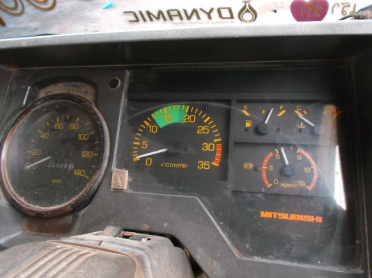 ขายด่วนรถสิบล้อหลงโบซีL7201ดรั้มเครือง6D16โบ220แรงม้า