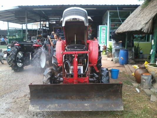 ยันมาร์ 45 แรง มีผานดันหน้า