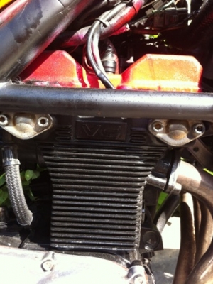 ขาย...หรือ แลก Suzuki Bandit 400CC  ขี่กลับบ้านได้เลย