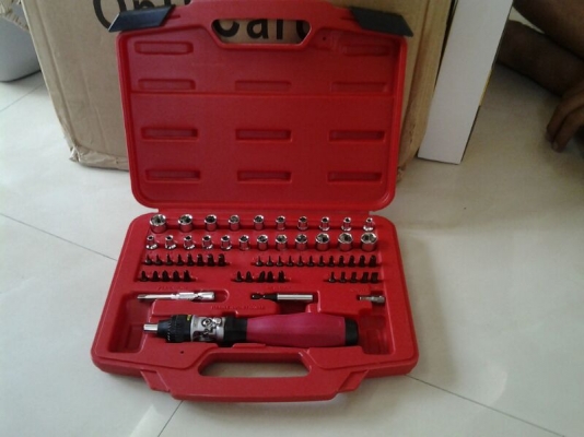 ชุดบล็อก ไขควง crossman อเนกประสงค์ 61 ชิ้น