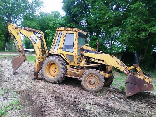 ขายด่วน..รถตักหน้าขุดหลัง CAT 428B รถสวย พร้อมใช้งาน มีทะเบียน.