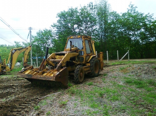 ขายด่วน..รถตักหน้าขุดหลัง CAT 428B รถสวย พร้อมใช้งาน มีทะเบียน.