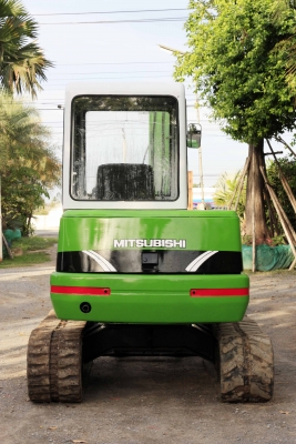 ขายรถแม็คโค MITSUBISHI MM45 นำเข้าจากญี่ปุ่น รถพร้อมใช้งาน ติดต่อ 086-775-7900 ขายรถแม็คโค MITSUBISHI MM45 นำเข้าจากญี่ปุ่น รถพร้อมใช้งาน ติดต่อ 086-775-7900