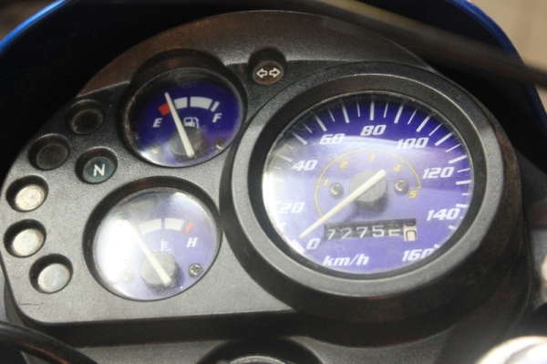 ขาย โซนิค  สภาพ95\%  ราคา 13000 โทร 0878784891