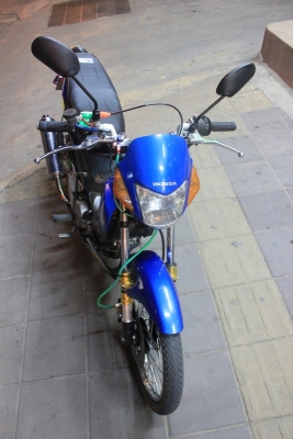 ขาย โซนิค  สภาพ95\%  ราคา 13000 โทร 0878784891