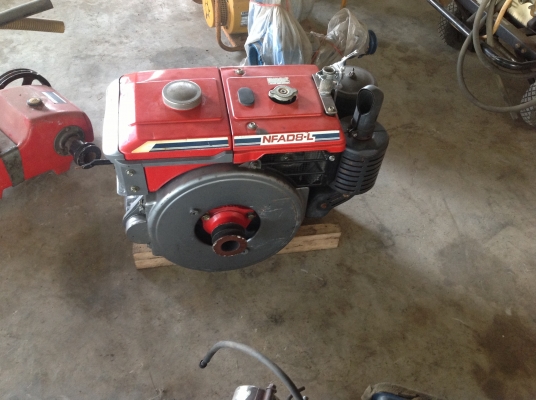 ขายเครื่องเก่าญี่ปุ่นสูบเดียว ยี่ห้อ ยันม่าร์ รุ่น NFAD 8 ขนาด 8 แรงม้า สตาร์ดกุญแจได้ ควงได้ เครื่องเป็นระบบไดเร็กอินเจ็คชั่นสภาพสวยมากๆพร้อมใช้งาน