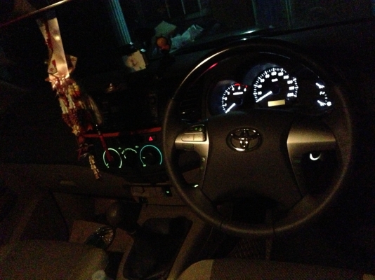 ขายเรือนไมของVigo champ2012 ไมล์ขาว