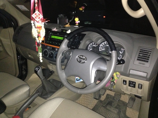 ขายเรือนไมของVigo champ2012 ไมล์ขาว