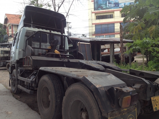 ขายสิบล้อหัวลาก HINO FM2K รถห้างแท้สภาพสวยพร้อมใช้งาน ขายสิบล้อหัวลาก HINO FM2K รถห้างแท้สภาพสวยพร้อมใช้งาน