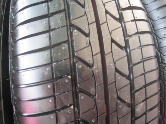 ขายกะทะล้อ suzuki swif 175/65r15 4รู100 +ยางปี12และ13 มี3ชุด(081-3747940)