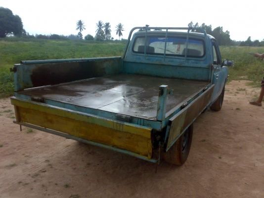 ขายต่อลูกค้าไม่พร้อม***ลดราคาด้วยครับ***ช้างเหยียบ 620 กระบะพื้นเรียบ พร้อมเอาไปใส่กระบอกดั้ม เครื่องดีเซล