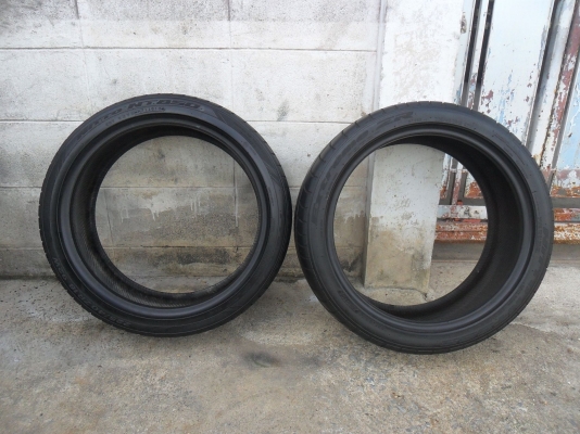 ยาง NITTO 225/40ZR18 สวยๆ 1 คู่