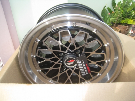 ขายล้อแม็กใหม่ lenso raiden KZA 15"x8" 4รู100 et+25 (081-3747940)