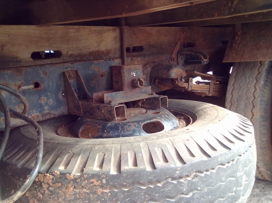 ISUZU ELF85 หกล้อสั้น ยางอะไหล่แขวนข้าง ภายในสวยเดิม อุปกรณ์ครบ สภาพนางฟ้าทะเบียนขาด