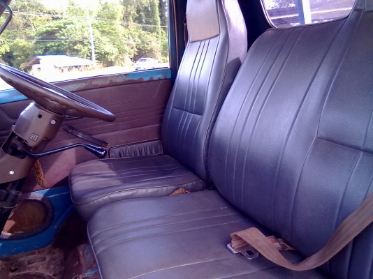 ISUZU ELF85 หกล้อสั้น ยางอะไหล่แขวนข้าง ภายในสวยเดิม อุปกรณ์ครบ สภาพนางฟ้าทะเบียนขาด