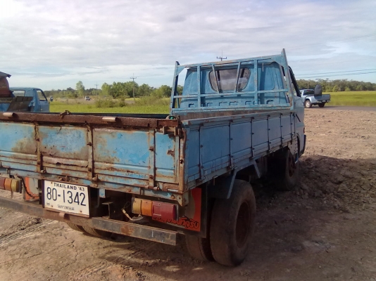 ISUZU ELF85 หกล้อสั้น ยางอะไหล่แขวนข้าง ภายในสวยเดิม อุปกรณ์ครบ สภาพนางฟ้าทะเบียนขาด