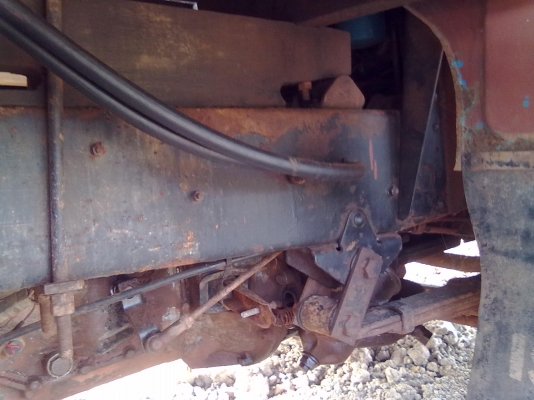 ISUZU ELF85 หกล้อสั้น ยางอะไหล่แขวนข้าง ภายในสวยเดิม อุปกรณ์ครบ สภาพนางฟ้าทะเบียนขาด