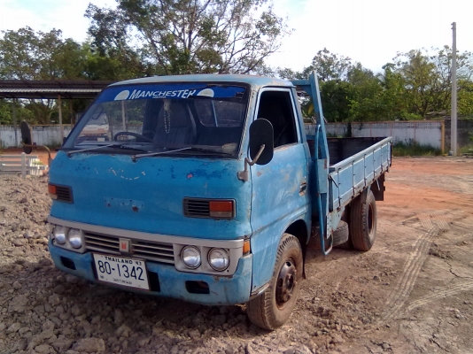 ISUZU ELF85 หกล้อสั้น ยางอะไหล่แขวนข้าง ภายในสวยเดิม อุปกรณ์ครบ สภาพนางฟ้าทะเบียนขาด