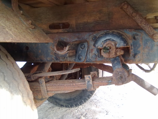 ISUZU ELF85 หกล้อสั้น ยางอะไหล่แขวนข้าง ภายในสวยเดิม อุปกรณ์ครบ สภาพนางฟ้าทะเบียนขาด