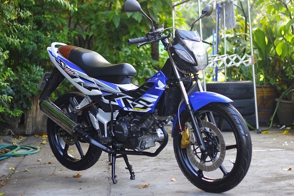 ขาย โซนิคตัวใหม่ ปี 49  แต่ง สวยๆ