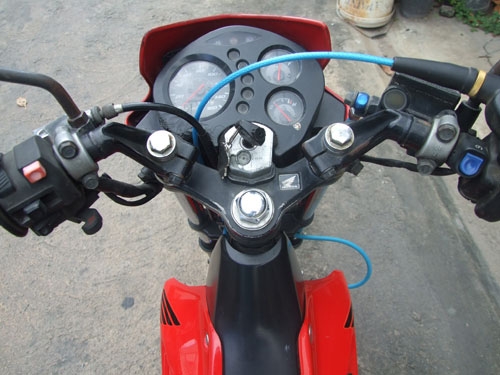 ขายโซนิคแปลงตัวใหม่สตาร์ทมือสภาพสวย ขายโซนิคแปลงตัวใหม่สตาร์ทมือสภาพสวย