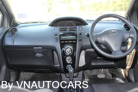 ฟรีดาวน์2006 TOYOTA YARIS1.5 S AT ตัวท๊อป มือแรก