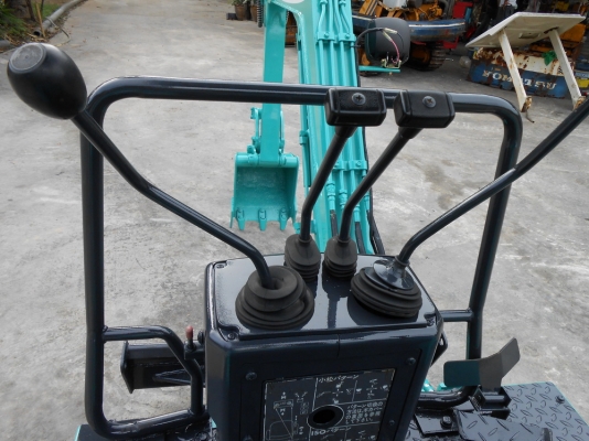 ขายรถขุดขนาดเล็ก KOMUTSU PC 05-7