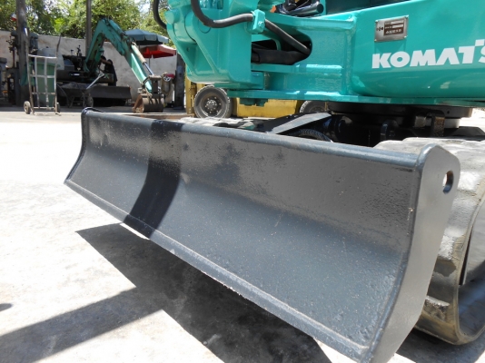 ขายรถขุดขนาดเล็ก KOMUTSU PC 05-7