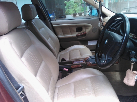 BMW318IA 1998 รุ่นทอปสุด รถมือเดียวห้างแท้ วิ่งแค่14xxxx เบรค ABS แอรแบ็คคู่