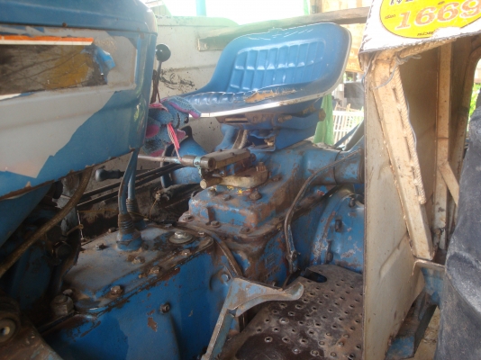 ขายรถไถฟอร์ด เครื่อง t5