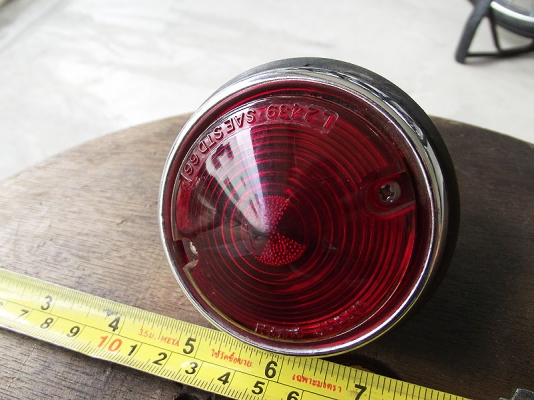 ขายไฟท้ายสวยๆหลายแบบแนว สงครามก็มี old ก็มี bobก็มี lucas eng ก็มีลองดูครับเพื่อนำไปใช้ได้มีรูปครับ