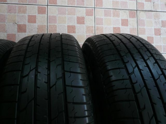 ขายยาง BRIDGESTONE B390-----205-65-15-----ปี11 (1ชุด)
