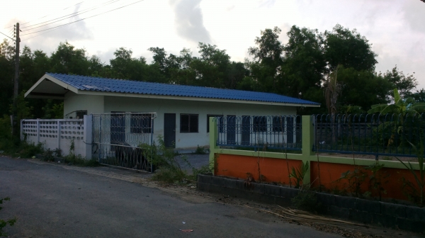 โกดังให้เช่า